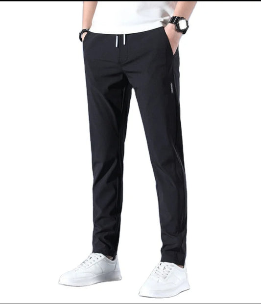 Pantalon déconcentré en soie glacée pour Home Noir Taille M