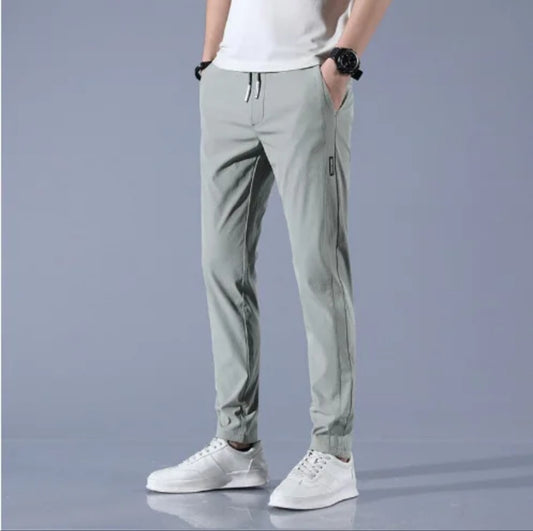 Pantalon déconcentré en soie glacée pour Home Green Taille M