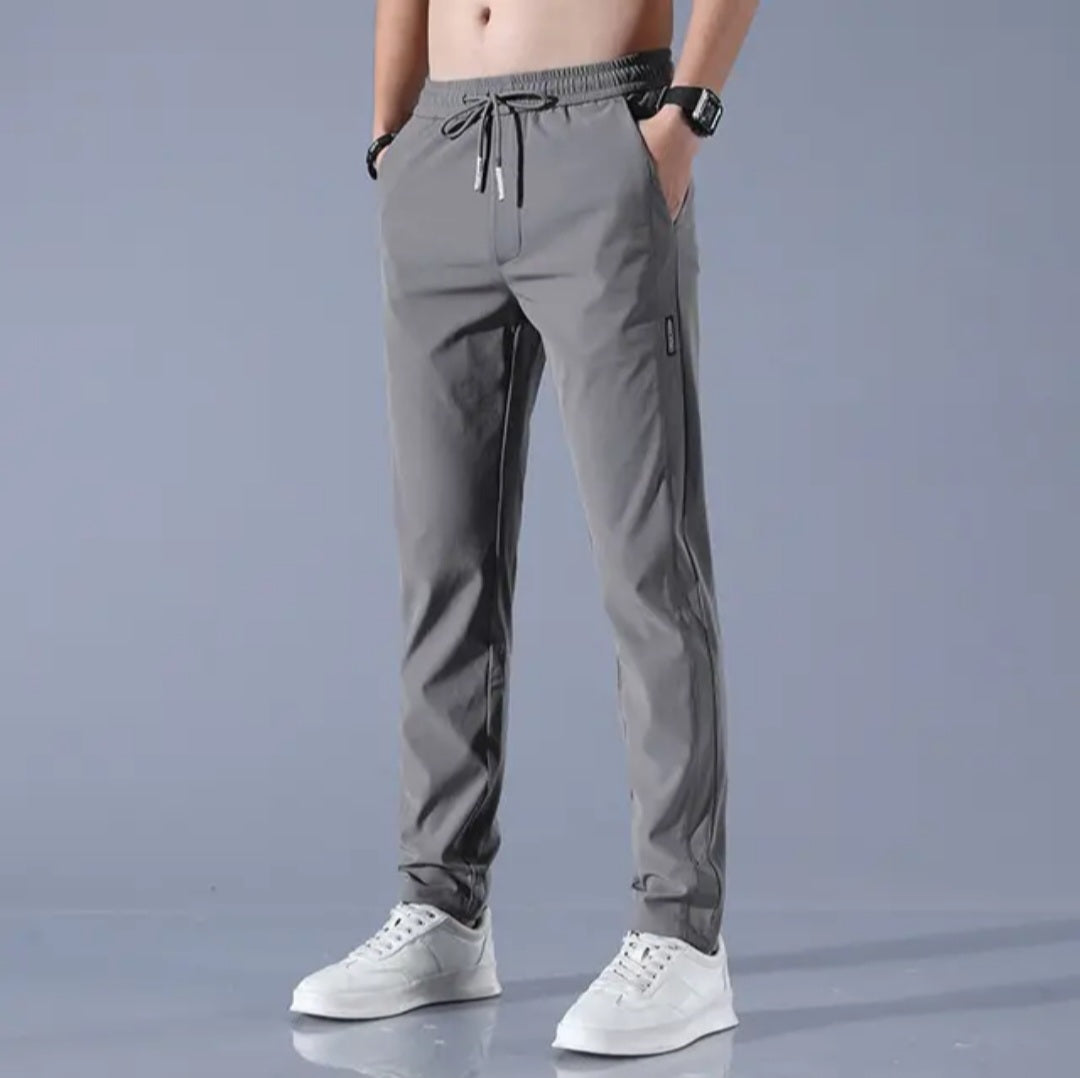 Pantalon déconcentré en soie glacée pour Home Beige Taille M